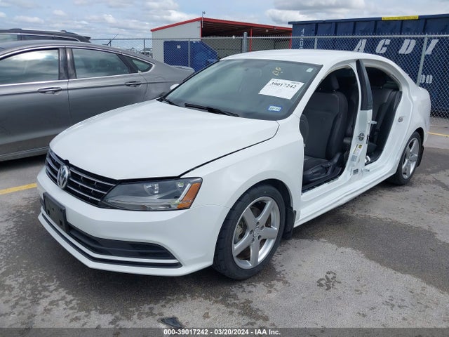 3VW167AJ4JM250050 Volkswagen Jetta 1.4t S