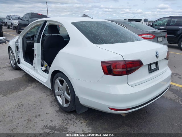 3VW167AJ4JM250050 Volkswagen Jetta 1.4t S