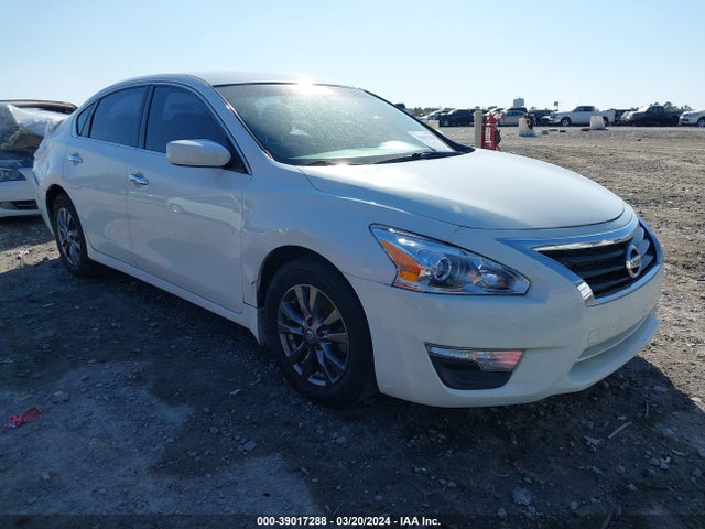 Nissan Altima 2.5 S 2015 1N4AL3AP5FN396355 главное изображение