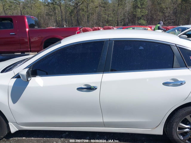 Nissan Altima 2.5 S 2015 1N4AL3AP5FN396355 Image 14