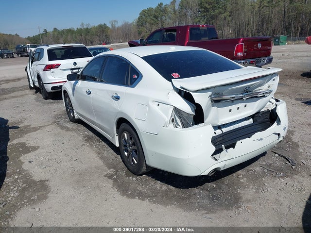 Nissan Altima 2.5 S 2015 1N4AL3AP5FN396355 Image 3