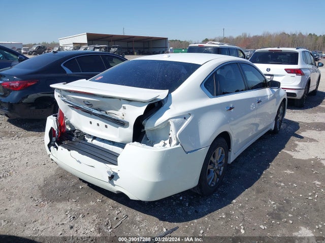 Nissan Altima 2.5 S 2015 1N4AL3AP5FN396355 Image 4
