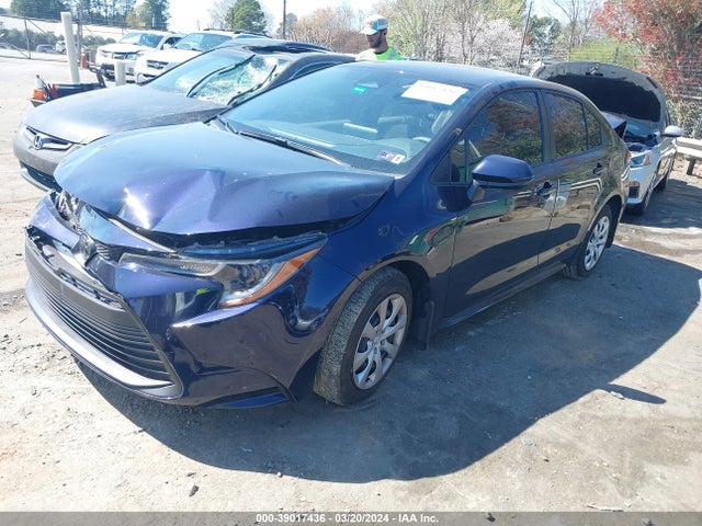 Toyota COROLLA LE 2023 JTDB4MEEXPJ008927 Image 2