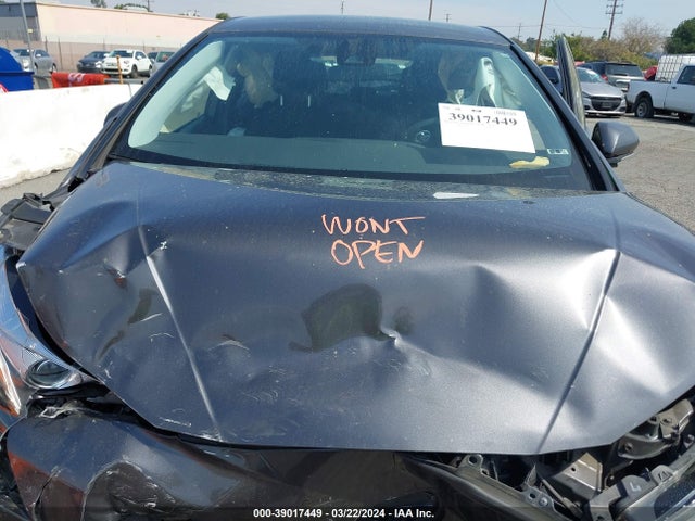 Toyota Prius Two 2017 JTDKBRFU8H3572154 Image 10