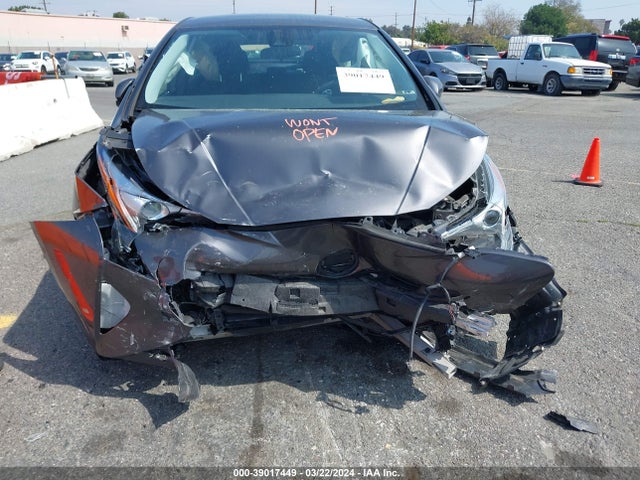 Toyota Prius Two 2017 JTDKBRFU8H3572154 Image 12