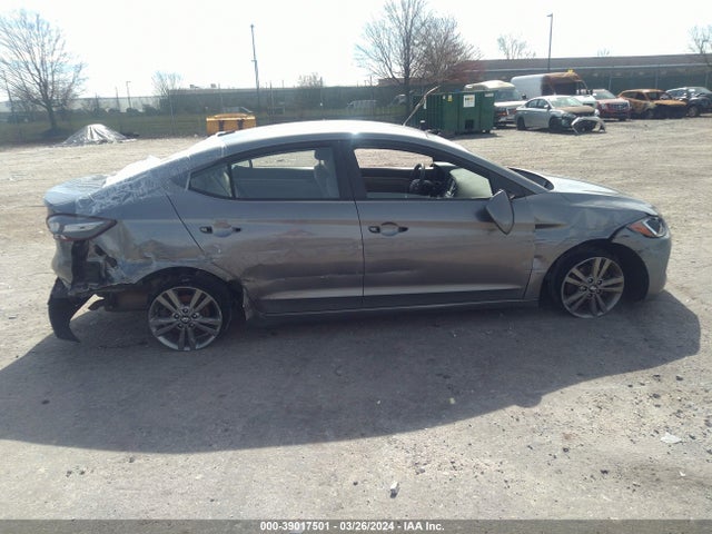 Hyundai ELANTRA SEL 2018 5NPD84LF4JH249875 Image 6