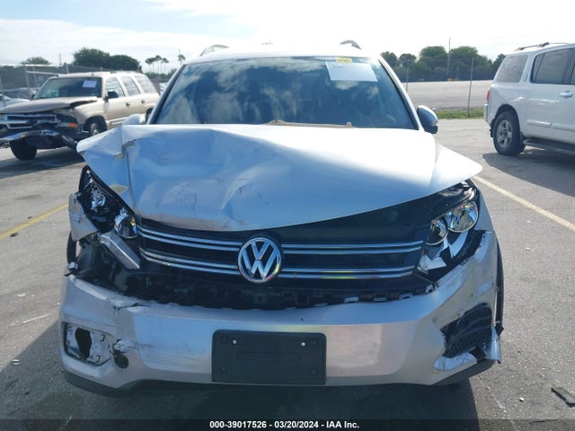 WVGAV7AX8HK004772 Volkswagen Tiguan 2.0t/2.0t S