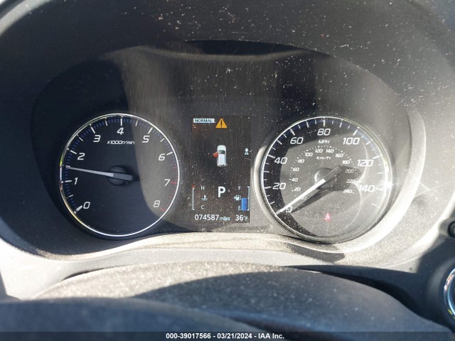 JA4AZ3A3XKZ042267 Mitsubishi Outlander Se
