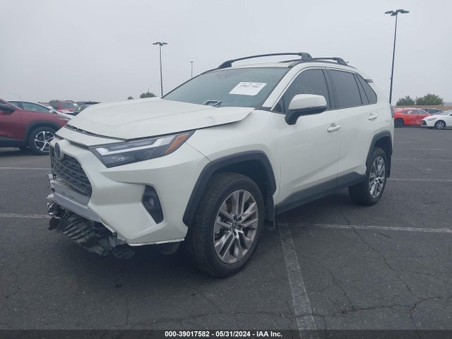 Toyota Rav4 Xle Premium 2022 2T3C1RFV4NW232976 Image 2