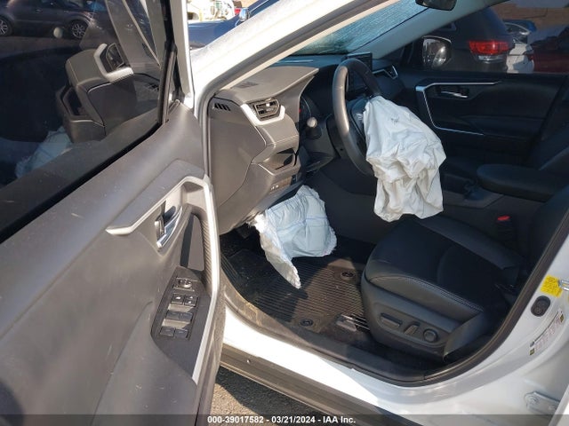 Toyota Rav4 Xle Premium 2022 2T3C1RFV4NW232976 Image 5