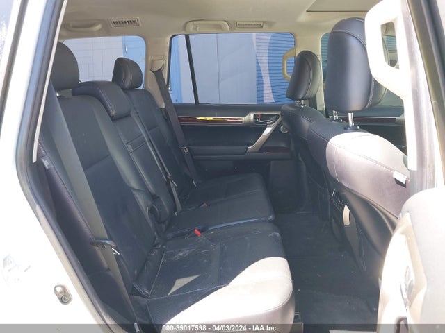 JTJJM7FX8F5117792 Lexus 460 Luxury