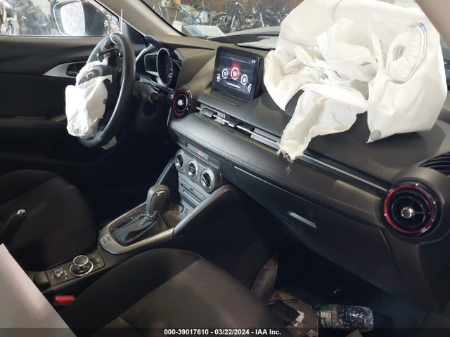 JM1DKFB70J0300700 Mazda Cx-3 Sport