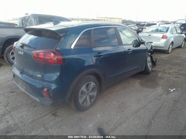 KNDCB3LC1N5534357 KIA NIRO LX