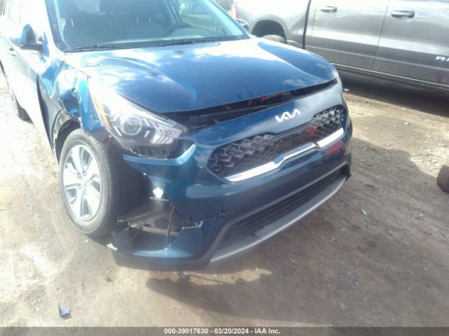 KNDCB3LC1N5534357 KIA NIRO LX