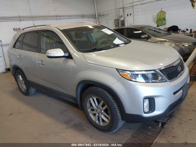 KIA SORENTO LX 2014 5XYKTCA68EG529850 Image 1
