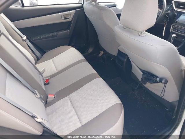 Toyota COROLLA LE 2018 2T1BURHE3JC059987 Image 8