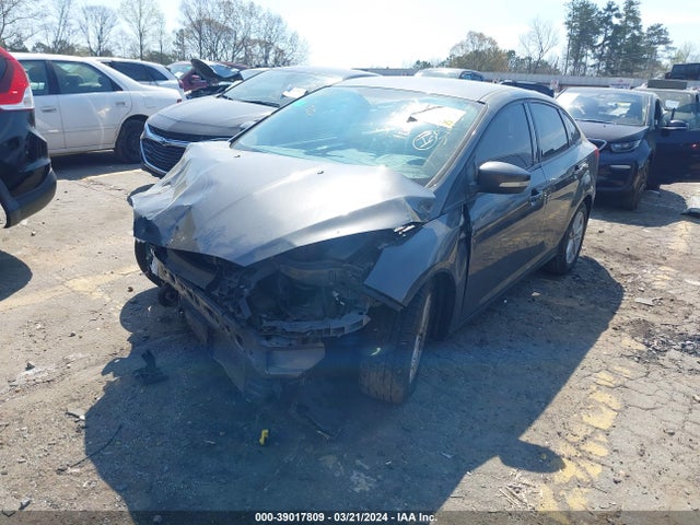 Ford FOCUS SE 2016 1FADP3F20GL213925 Image 2