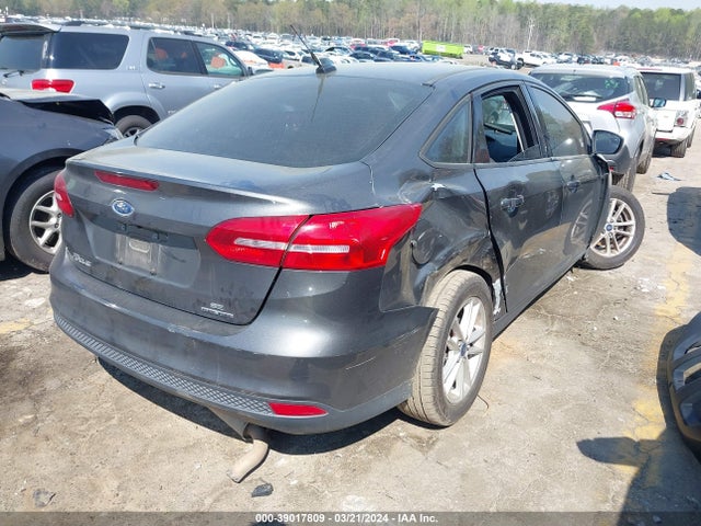 Ford FOCUS SE 2016 1FADP3F20GL213925 Image 4