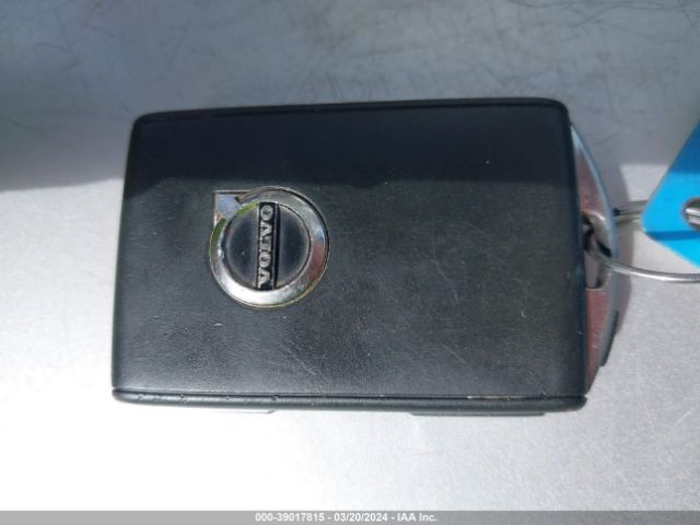 YV4A22PK6J1207762 Volvo Xc90 T6 Momentum