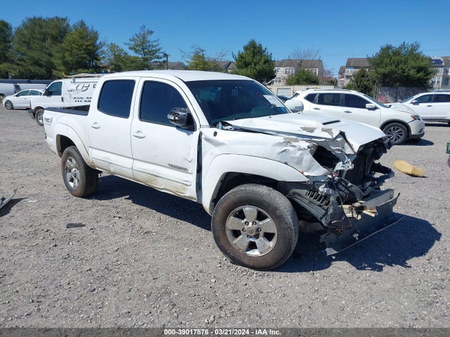 Toyota Tacoma Base V6 2015 5TFLU4EN2FX127460 Image 1