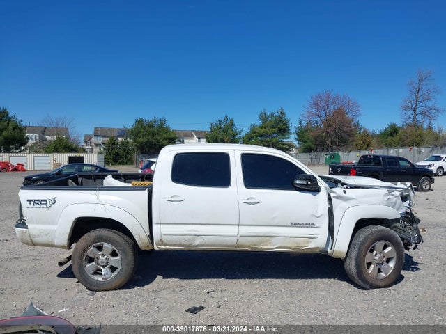 Toyota Tacoma Base V6 2015 5TFLU4EN2FX127460 Image 13