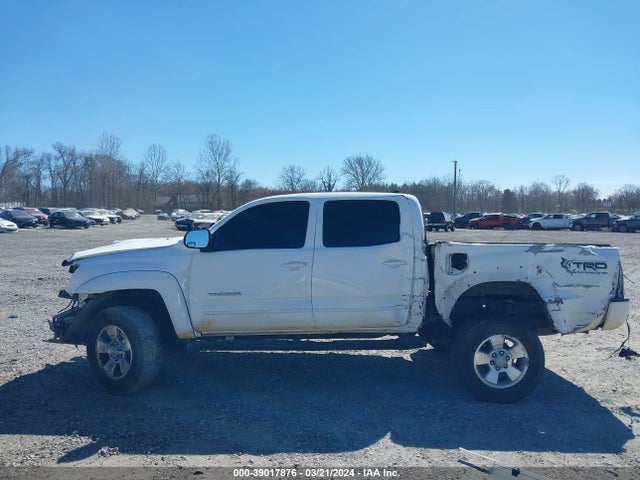 Toyota Tacoma Base V6 2015 5TFLU4EN2FX127460 Image 14