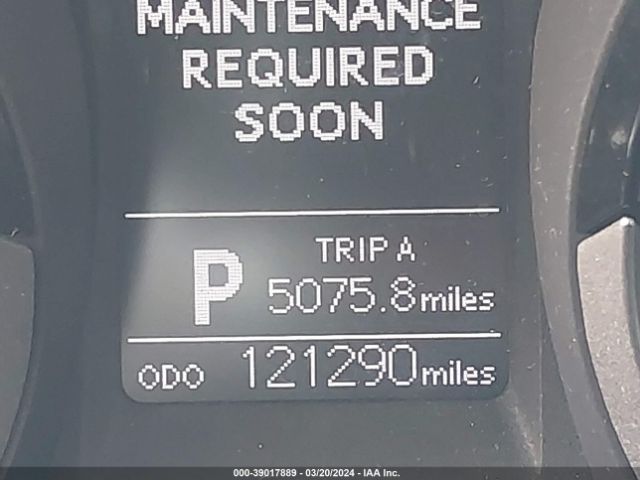 5YFBURHE9FP275589 Toyota Corolla S Plus