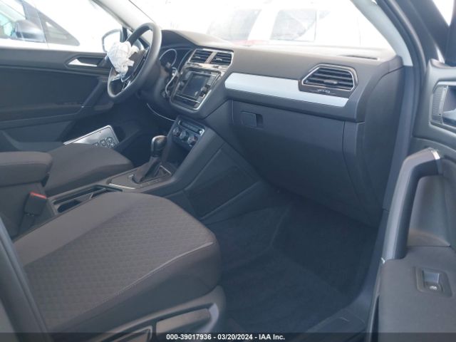 3VV1B7AX9LM103178 Volkswagen Tiguan 2.0t S