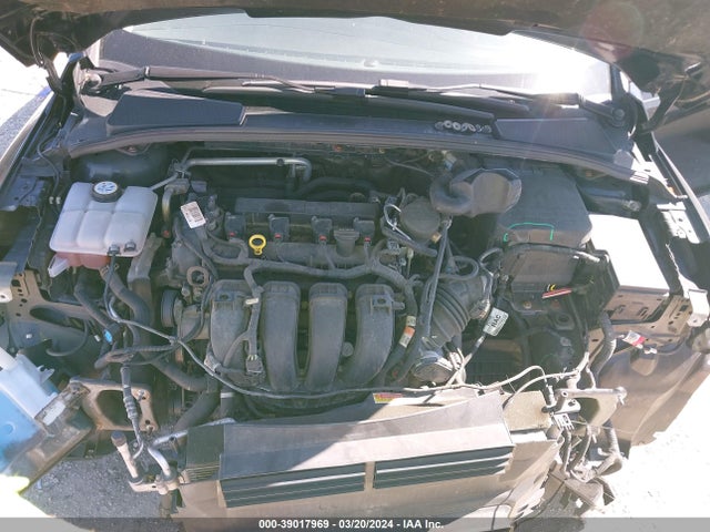 Ford FOCUS SE 2014 1FADP3K22EL135991 Image 10