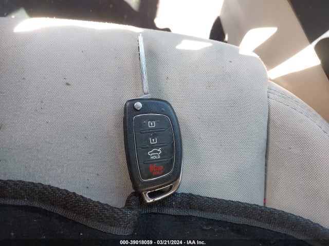 Hyundai Sonata 2017 5NPE24AF2HH534772 Image 11