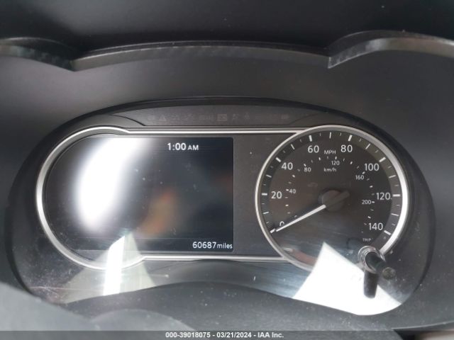 3N1CN8EV6LL810065 Nissan Versa Sv Xtronic Cvt