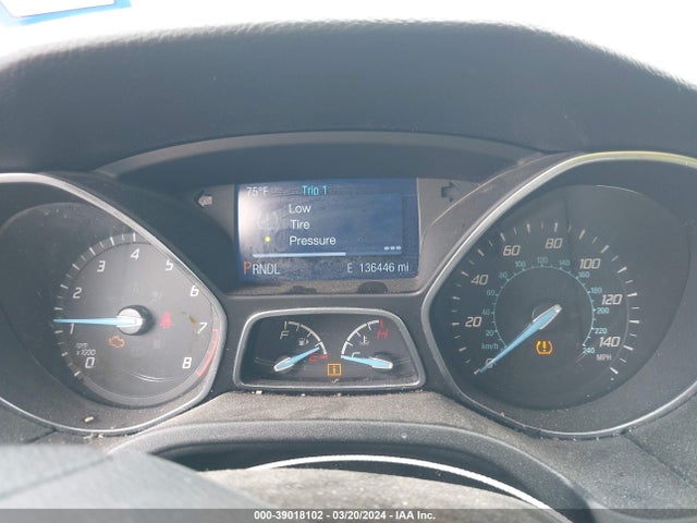 Ford FOCUS SE 2014 1FADP3K22EL392651 Image 7