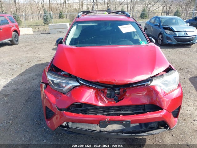 Toyota RAV4 LE 2016 JTMBFREV2GJ070202 Image 6