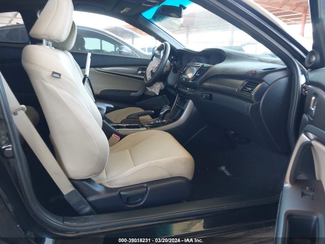 Honda ACCORD EX 2016 1HGCT1B71GA004438 Image 5