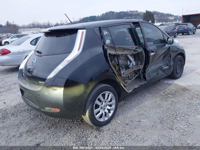 Nissan LEAF S 2015 1N4AZ0CP4FC324410 Image 4