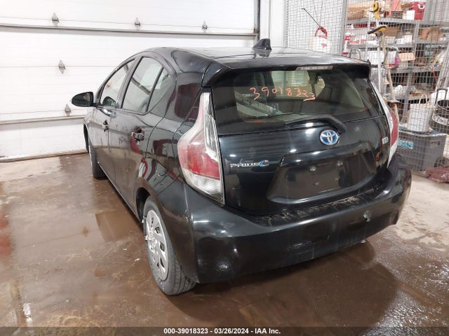 Toyota Prius C Two 2016 JTDKDTB33G1122488 Image 6