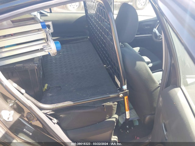 Toyota Prius C Two 2016 JTDKDTB33G1122488 Image 8
