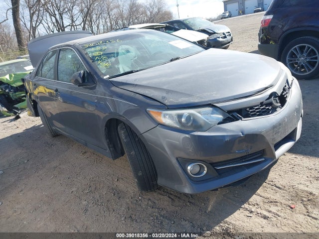 Toyota CAMRY SE 2014 4T1BF1FK1EU839995 zdjęcie główne