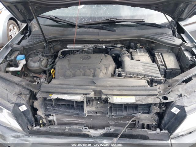 3VV2B7AX5LM141995 Volkswagen Tiguan 2.0t Se/2.0t Se R-line Black/2.0t Sel