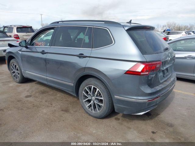 3VV2B7AX5LM141995 Volkswagen Tiguan 2.0t Se/2.0t Se R-line Black/2.0t Sel
