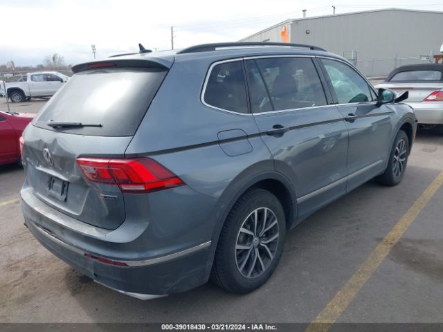 3VV2B7AX5LM141995 Volkswagen Tiguan 2.0t Se/2.0t Se R-line Black/2.0t Sel