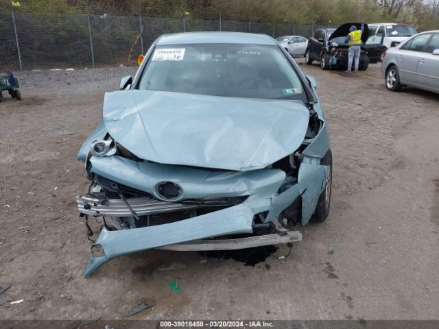 JTDKARFU4H3046347 Toyota Prius Four