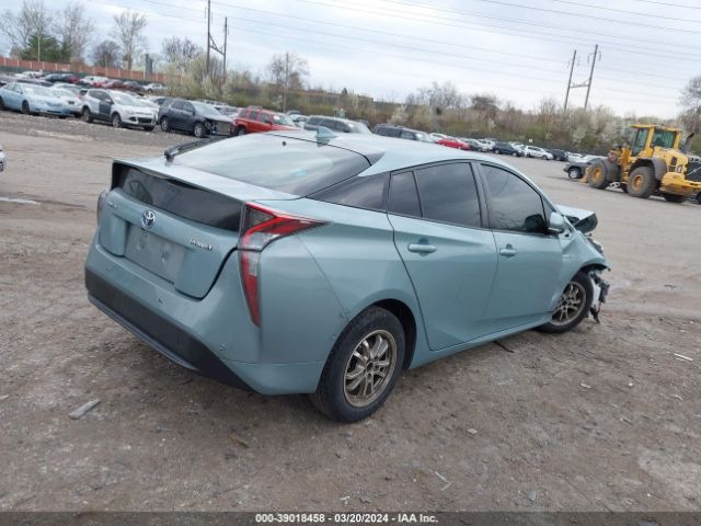 JTDKARFU4H3046347 Toyota Prius Four