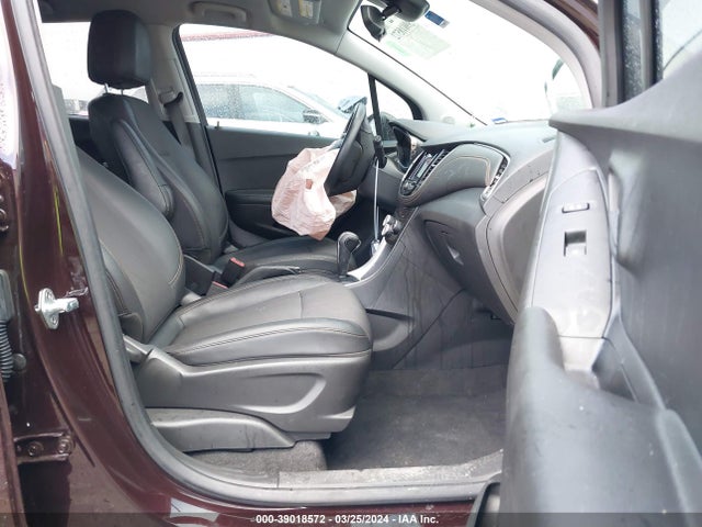 Chevrolet Trax Awd Lt 2022 KL7CJPSM1NB566907 Image 5