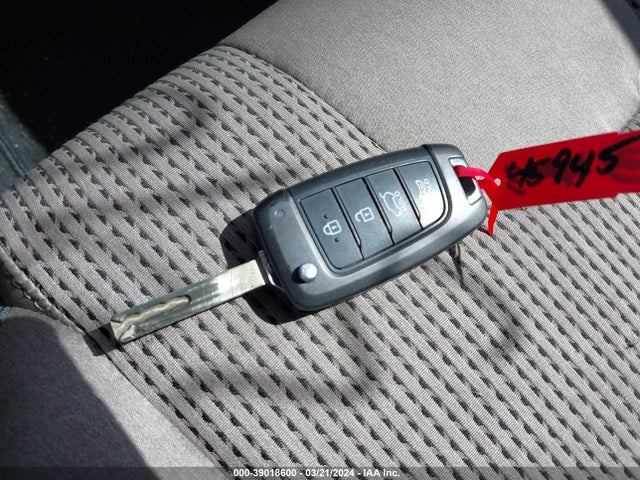 Hyundai Santa Fe Se 2019 5NMS2CAD4KH136267 Image 11