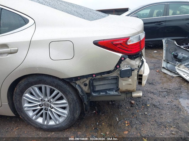 Lexus ES 350 2014 JTHBK1GG5E2128448 Image 18
