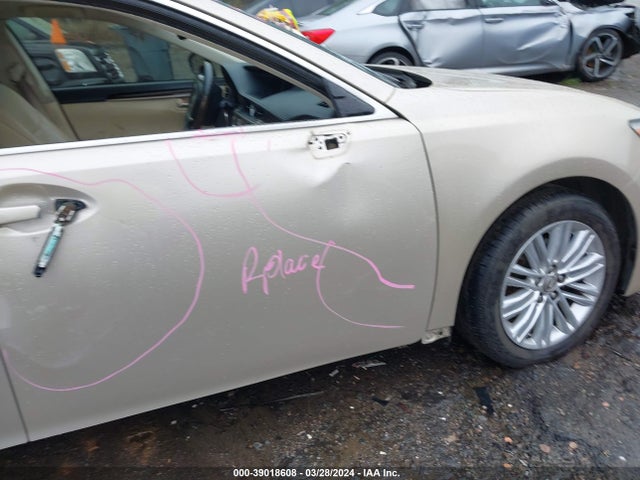 Lexus ES 350 2014 JTHBK1GG5E2128448 Image 21