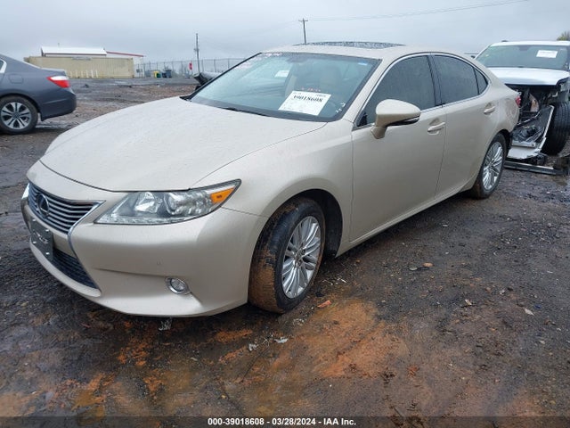 Lexus ES 350 2014 JTHBK1GG5E2128448 Image 2