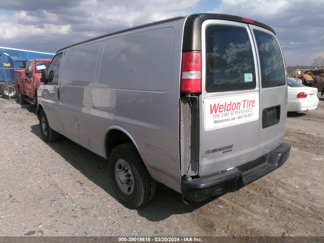 Chevrolet Express 2500 Work Van 2016 1GCWGAFF3G1277771 Image 3