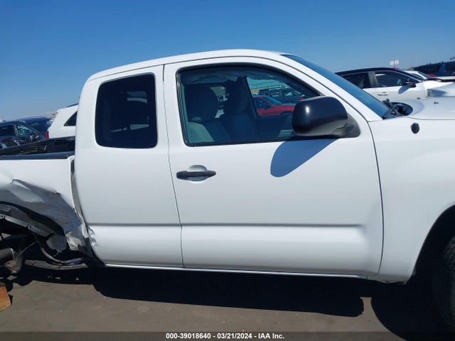 Toyota Tacoma 2014 5TFTX4CN8EX044656 Image 14